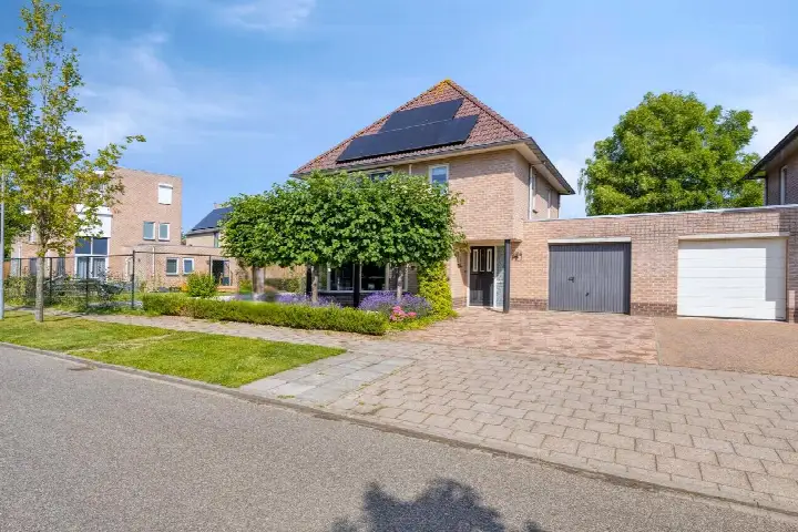 Semi-detached for sale: Stevinstraat 1, IJzendijke Ijzendijke