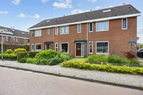 Terraced house for sale: Stiekemastraat 4, Kloosterburen Kloosterburen