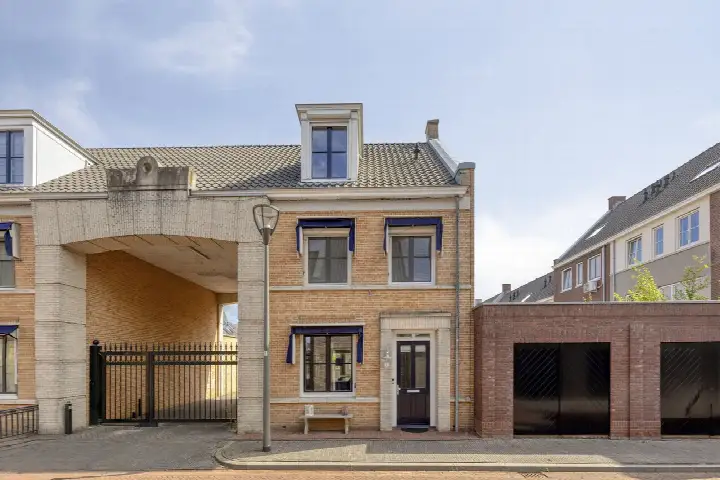 Detached house for sale: Stijlstraatje 4, De Veste Helmond