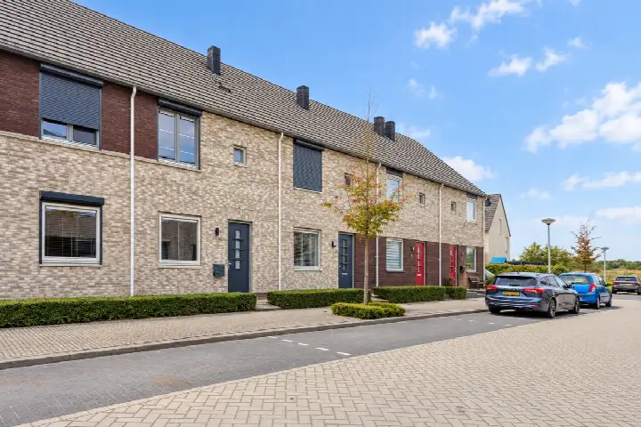 Terraced house for sale: Stormramruwe 10, Malberg Maastricht