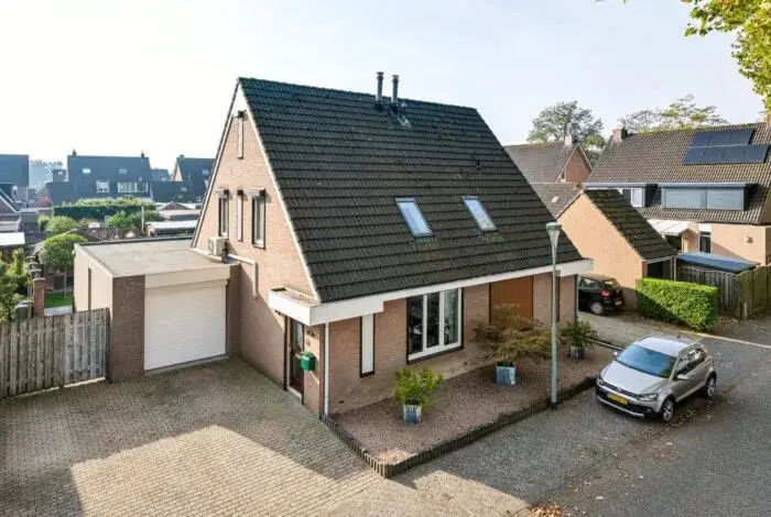 Twee-onder-één-kap te koop: Straatakkerweg 4, Afferden Kern Afferden L