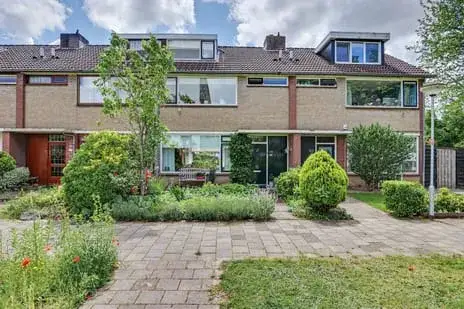 Terraced house for sale: Stratosfeerstraat 125, Blaauwweg en omgeving Dordrecht