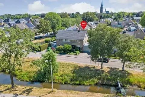 Tussenwoning te koop: Strausslaan 38, Vijfhoeven Vlijmen