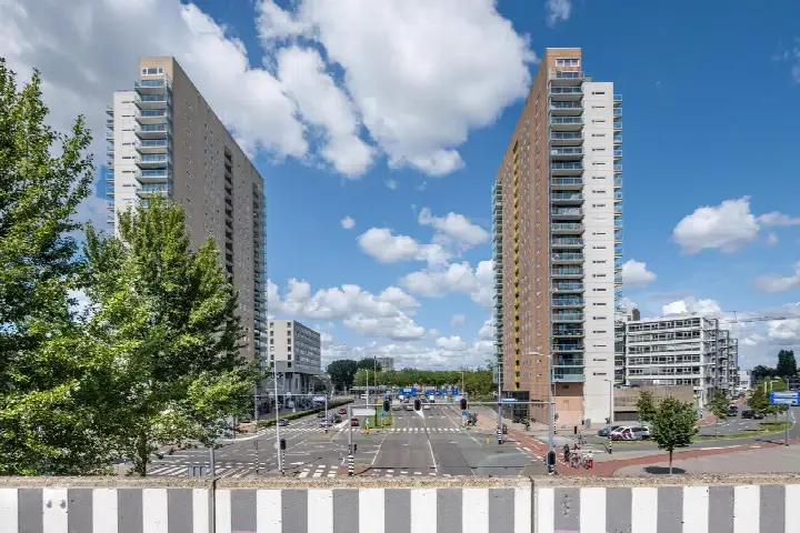 Appartement te koop: Strevelsweg 934, Vreewijk Rotterdam