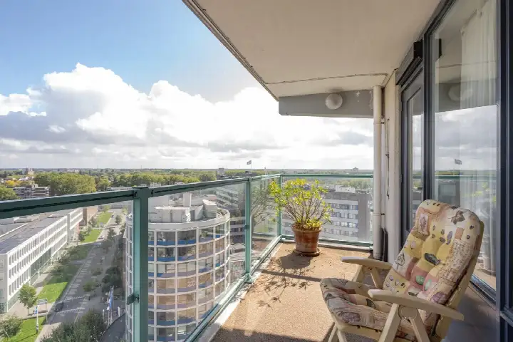 Appartement te koop: Strevelsweg 952, Vreewijk Rotterdam