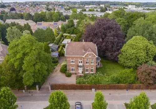 Vrijstaande woning te koop: Strijthagerweg 15, Mijnbuurt Landgraaf