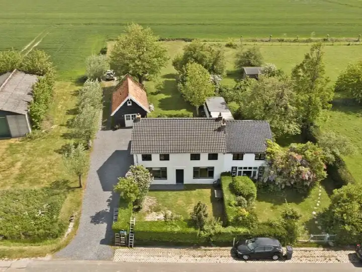 Hoekwoning te koop: Stroodorp 1., Verspreide huizen Kamperland Kamperland