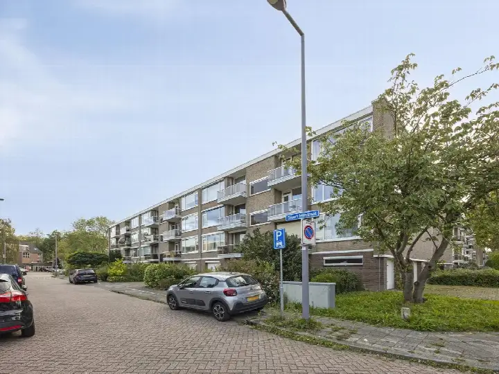 Appartement te koop: Stuart Millstraat 11, Lombardijen Rotterdam