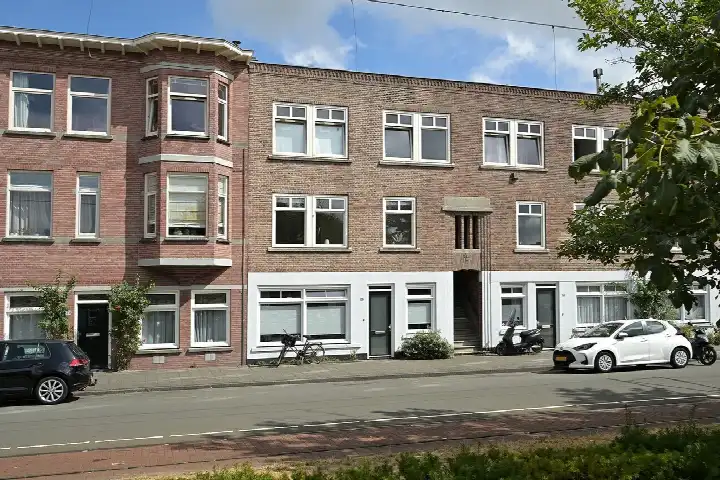 Appartement te koop: Stuyvesantplein 37, Bezuidenhout-Oost 'S-Gravenhage