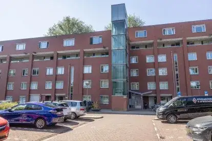 Appartement te koop: Suze Groenewegplantsoen 37, Eendrachtspark Amsterdam