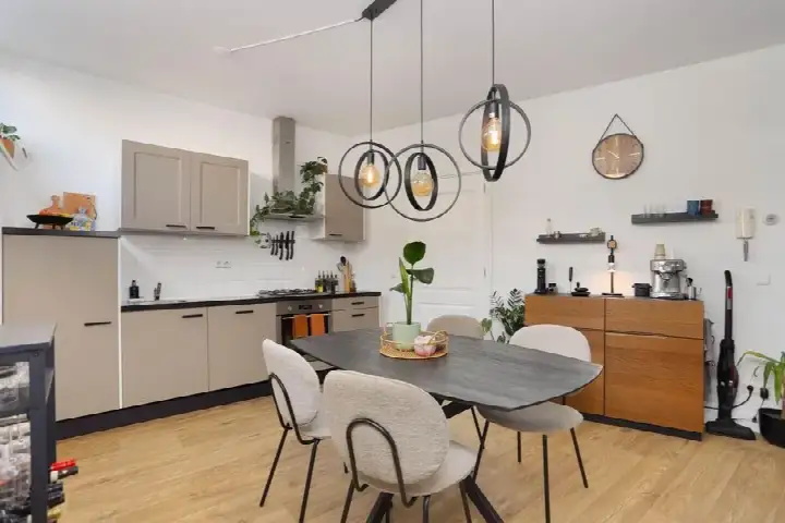 Appartement te koop: Sweder van Zuylenweg 1B, Julianapark en omgeving Utrecht