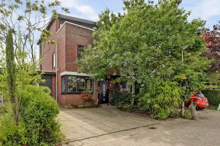 Terraced house for sale: Sweelinckstraat 16, Componistenbuurt Gouda