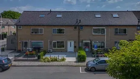 Terraced house for sale: Sweelinckstraat 17, Zonnemaat Zevenaar