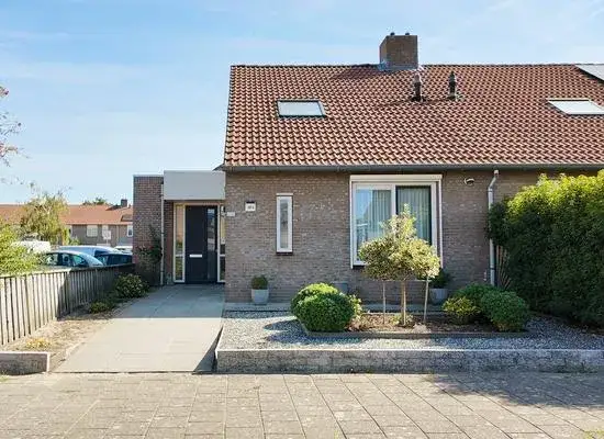 Hoekwoning te koop: 't Magesijn 36B, Klundert Klundert