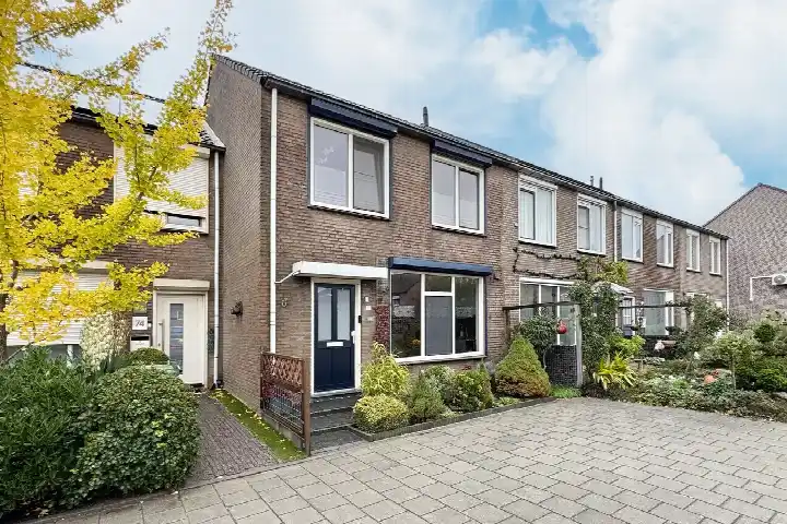 Terraced house for sale: 't Magesijn 72, Klundert Klundert