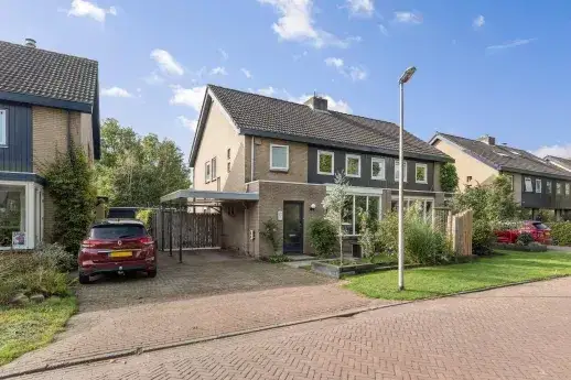 Semi-detached for sale: 't Mensink 25, Dorp Schalkhaar Schalkhaar