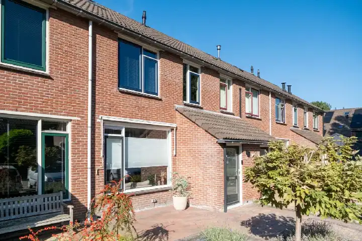 Tussenwoning te koop: 't Oelbred 21, Sint Maheerdt Tolbert