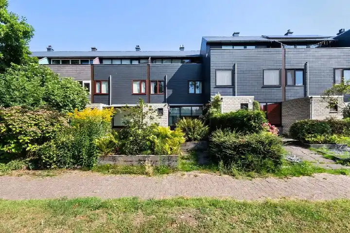 Terraced house for sale: Tafelberg 76, Driehoek en omgeving Dordrecht