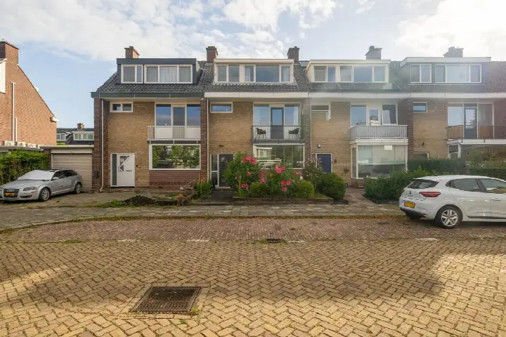 Tussenwoning te koop: Talingstraat 10, Kievitlaan Capelle Aan Den Ijssel