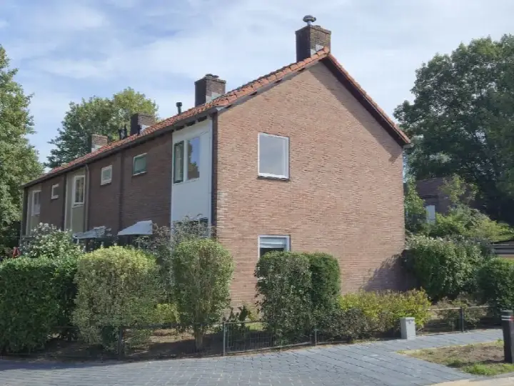 Corner house for sale: Taludweg 17, Talud Oosterbeek