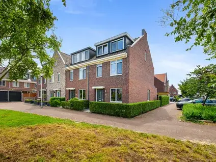 Corner house for sale: Tambo 8, Esse Zoom Laag Nieuwerkerk Aan Den Ijssel