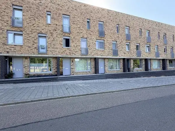 Tussenwoning te huur: Tamboerijnstraat 73, Caberg Maastricht