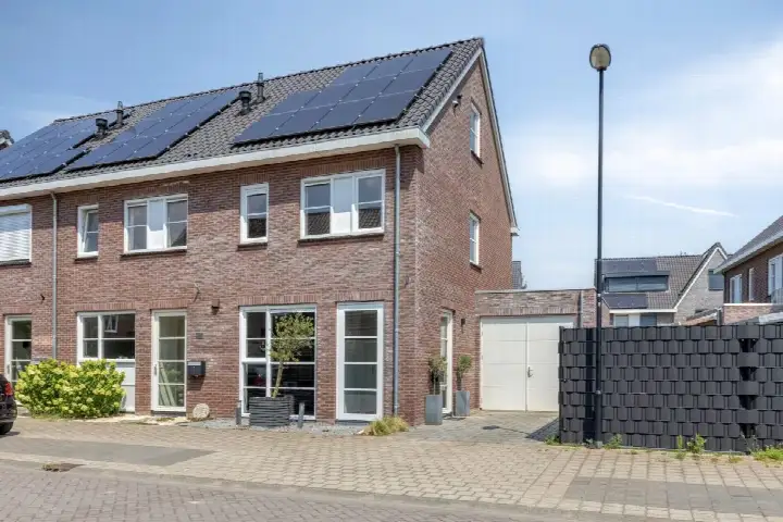 Hoekwoning te koop: Tarwe 9, Heusden centrum Heusden
