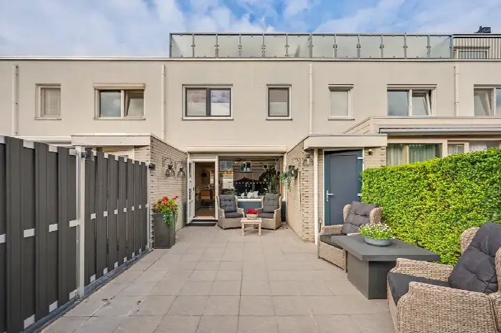 Tussenwoning te koop: Tarweakker 6, De Akkers Schiedam