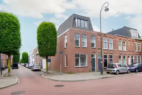 Tussenwoning te koop: Teding van Berkhoutstraat 36, Potgieterbuurt Haarlem