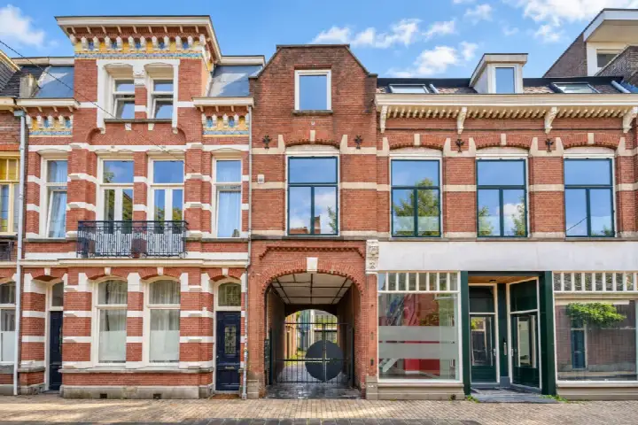 Tussenwoning te koop: Telefoonstraat 20D, Binnenstad Oost Tilburg