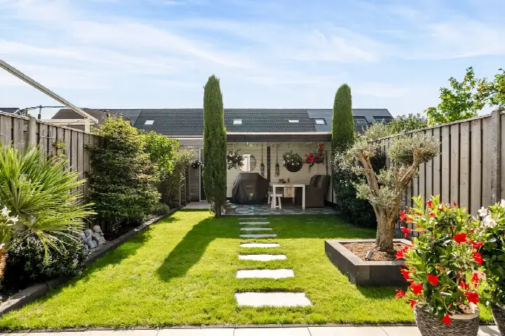 Tussenwoning te koop: Telluur 16, Buurt 4 Zeewolde