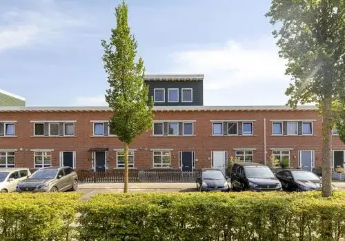 Tussenwoning te koop: Tenerife 14, Oosterheem-Zuid-West Zoetermeer