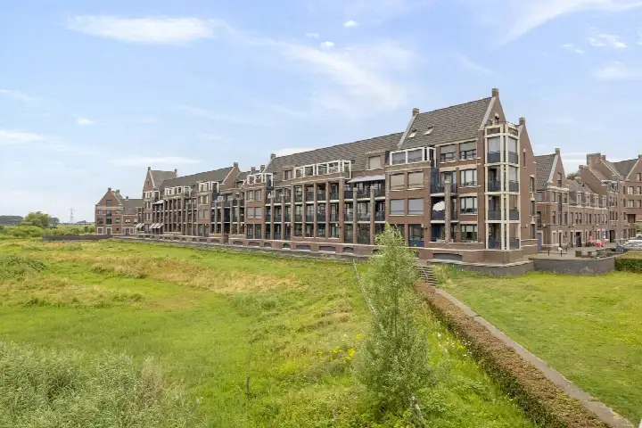 Appartement te koop: Terreplein 112, Geertruidenberg-Kom Geertruidenberg