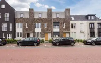 Tussenwoning te koop: Terschellingkade 162, Waddeneilandenbuurt Amersfoort