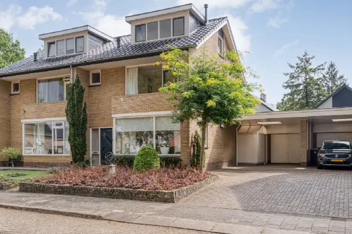 Twee-onder-één-kap te koop: Teunis Lodderstraat 33, Plan Zuid Rijssen
