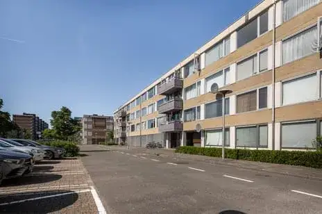 Apartment for sale: Theemsdreef 137, Zamenhofdreef en omgeving Utrecht