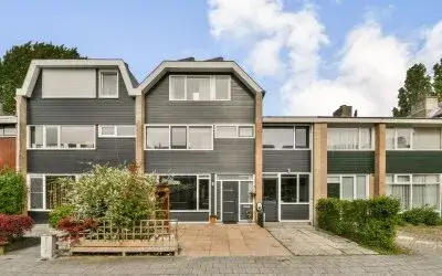 Tussenwoning te koop: Thomas à Kempislaan 15, Augustinuspark Amstelveen
