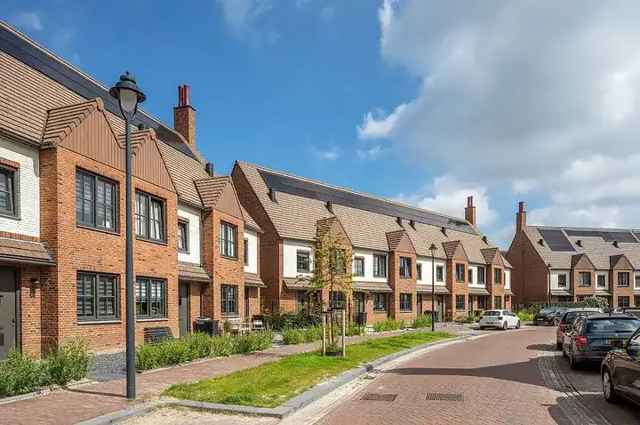 Corner house for rent: Thomas Morelaan 61, Hoofddorp Toolenburg Zuid Hoofddorp