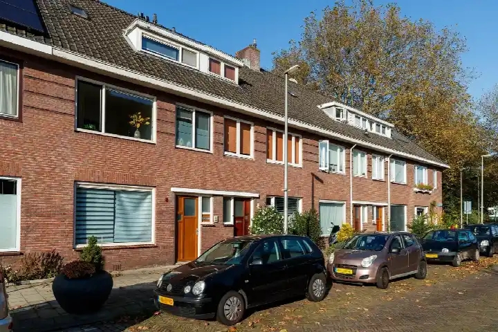 Studio te koop: Thorbeckelaan 8B, Egelantierstraat, Mariëndaalstraat e.o. Utrecht