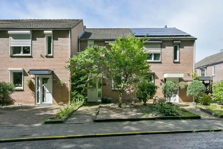 Terraced house for sale: Thorbeckestraat 26, Overhoven Sittard