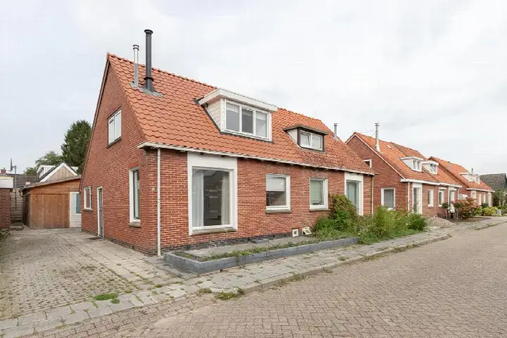 Twee-onder-één-kap te koop: Tichelweg 17, Nieuweschans-Centrum Bad Nieuweschans