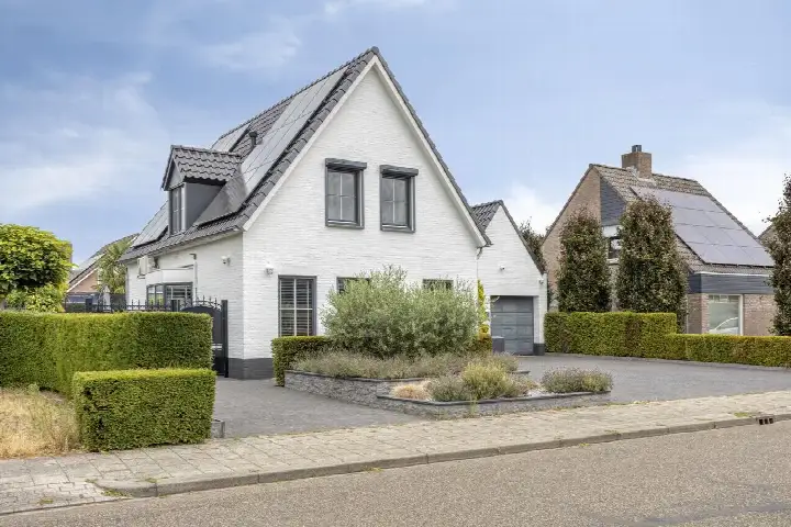 Vrijstaande woning te koop: Tienderweg 73, Kern Heythuysen Heythuysen