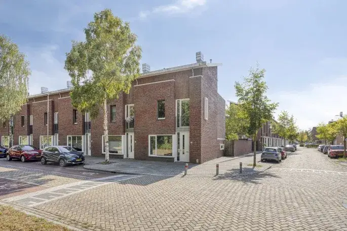 Hoekwoning te koop: Tilburgseweg-West 18, Lievendaal Eindhoven