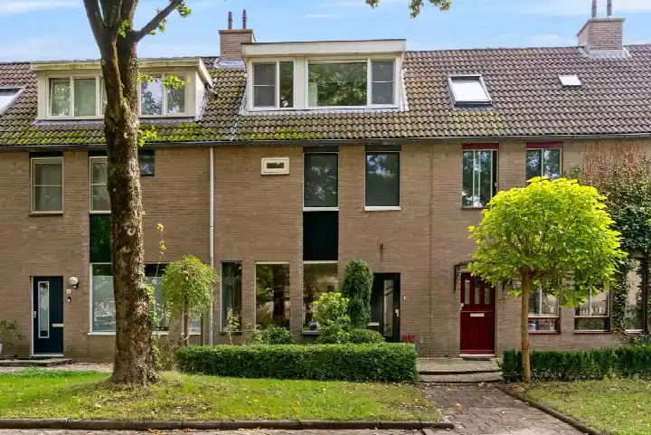 Tussenwoning te koop: Timmermansgilde 8, Gilden Houten