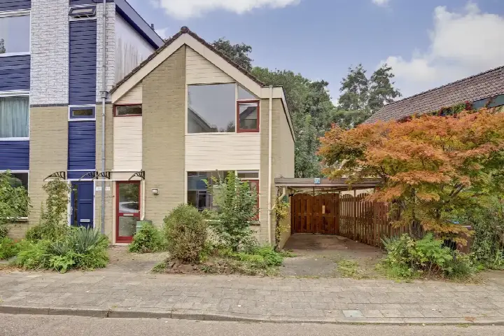 Semi-detached for sale: Tirol 99, Lunetten-Zuid Utrecht