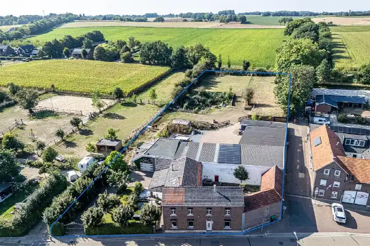 Vrijstaande woning te koop: Titus Brandsmastraat 15, Merkelbeekerdal Brunssum