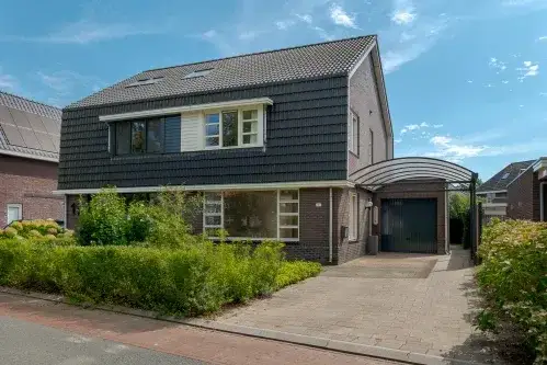 Twee-onder-één-kap te koop: Tjalk 11A, Scheepsbuurt Meppel