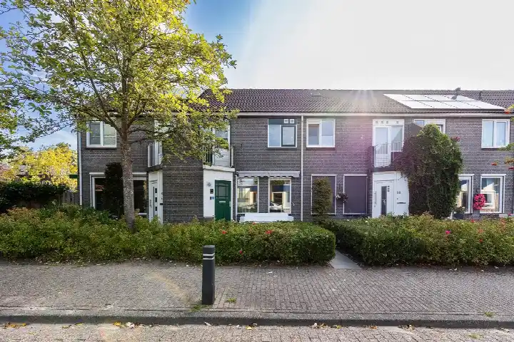Tussenwoning te koop: Toereppel 60, Gommerwijk Oost Enkhuizen