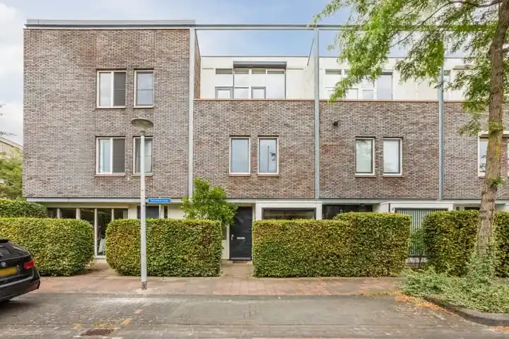 Tussenwoning te koop: Tolhekstraat 76, Frankhuis Zwolle