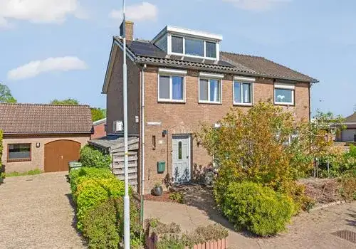 Semi-detached for sale: Tolhuisstraat 28A, Lobith Lobith